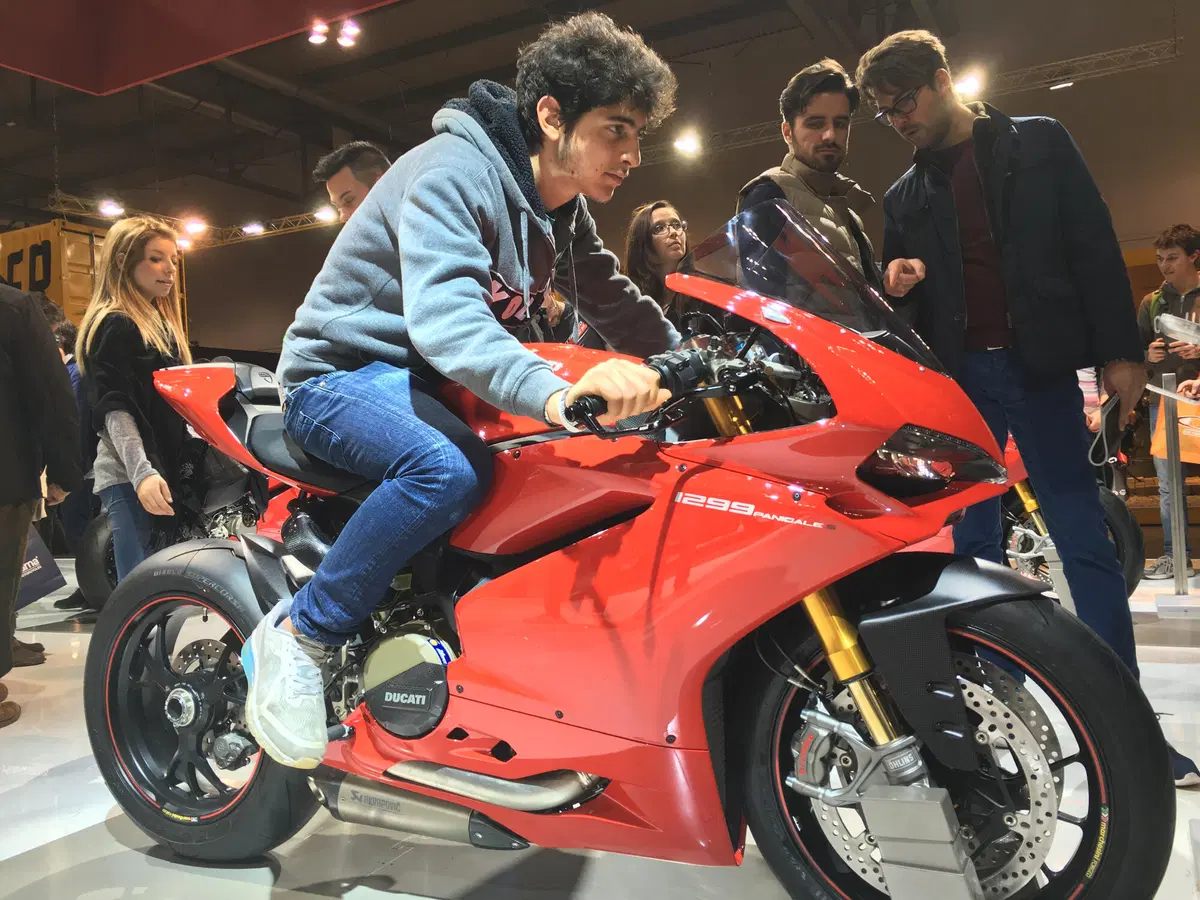EICMA 2015: i giovani sognano le supersport. Facciamole piccole! (2)