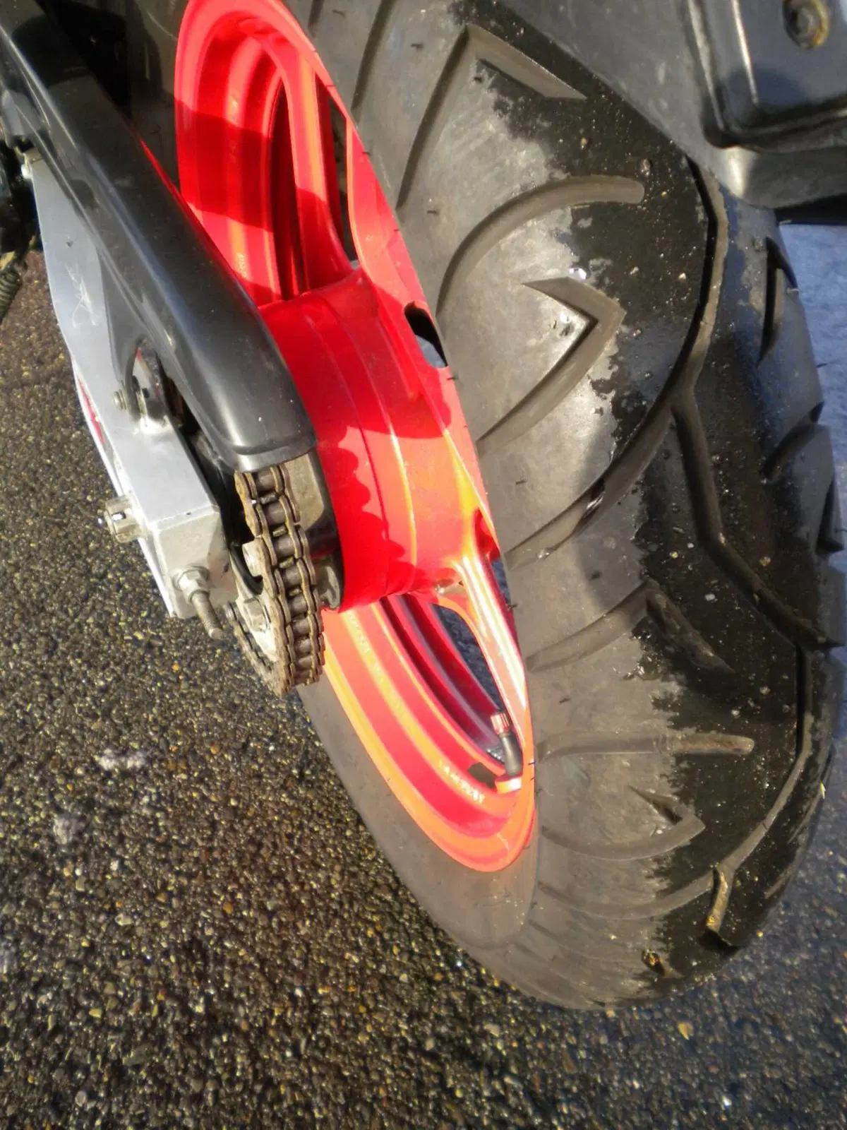 Yamaha FZ750 (4)