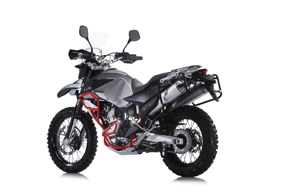 EICMA 2015: SWM Superdual 600 (4)