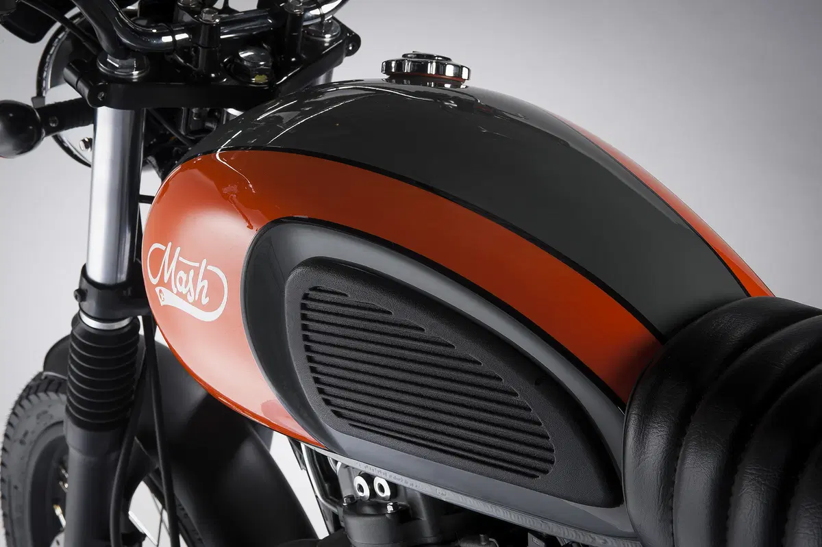 EICMA 2015: Mash Scrambler 400 (5)