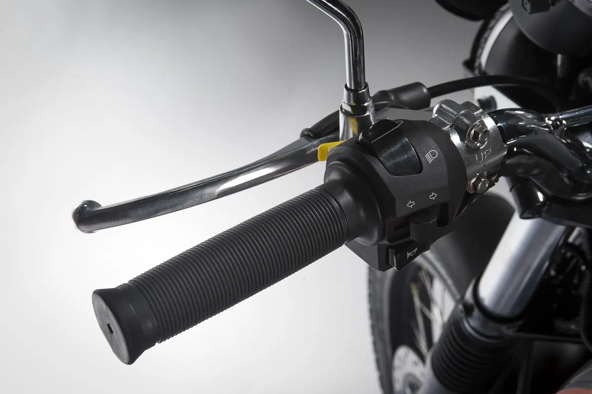 EICMA 2015: Mash Scrambler 400 (19)