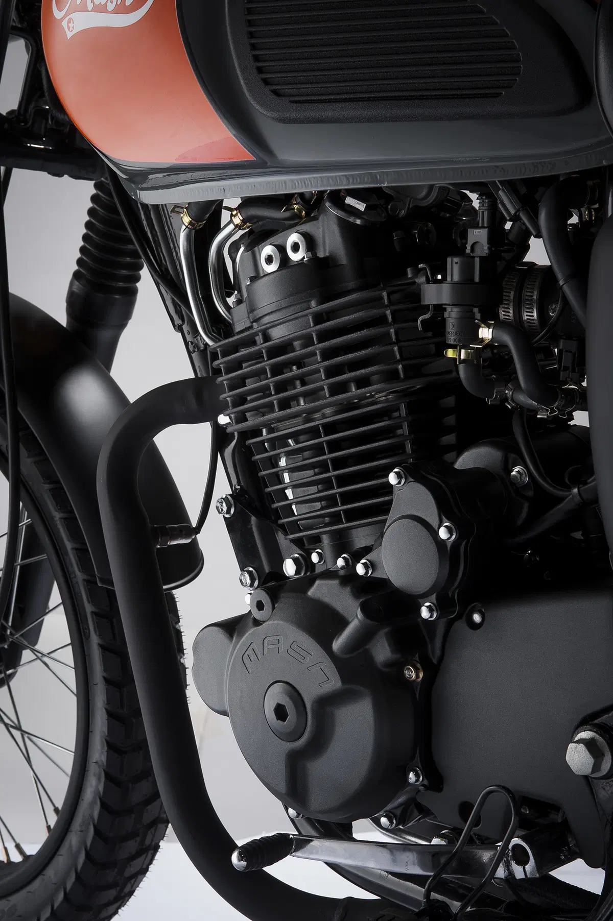 EICMA 2015: Mash Scrambler 400 (17)