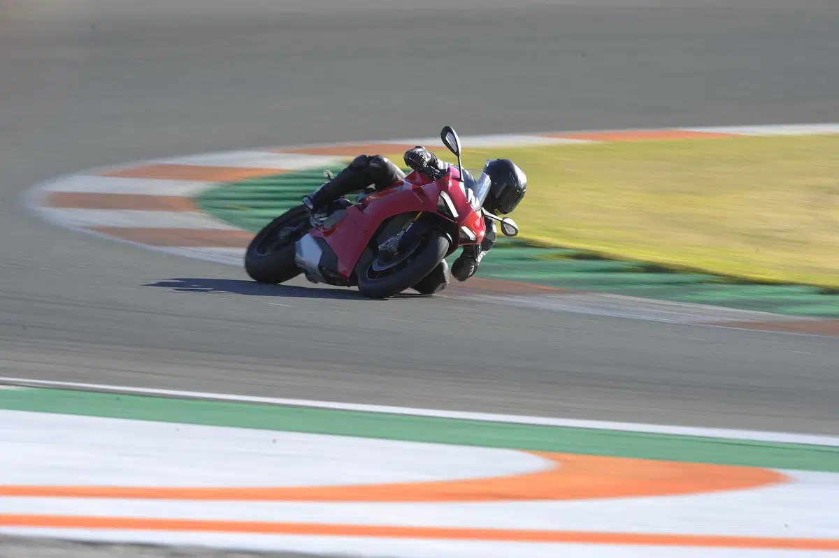 Ducati Panigale V4. La MotoGP targata (2)