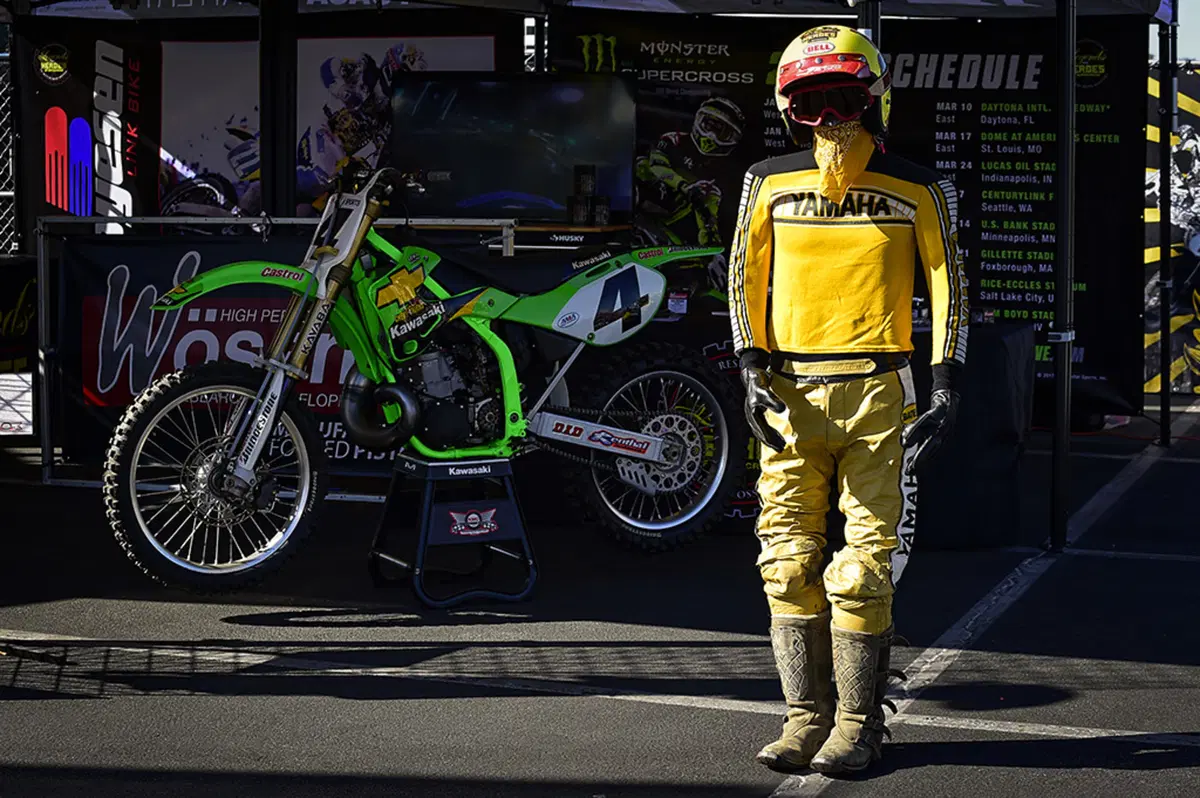 Gallery AMA SX: Anaheim-II (10)