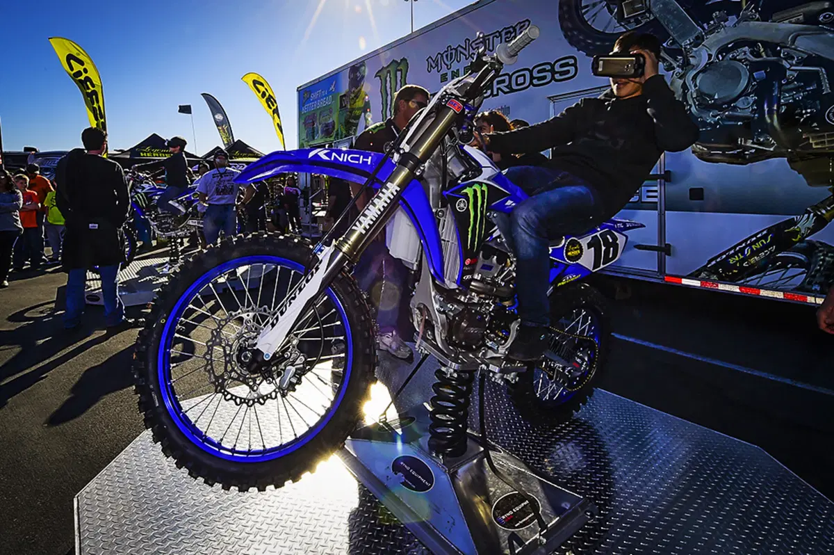 Gallery AMA SX: Anaheim-II (35)