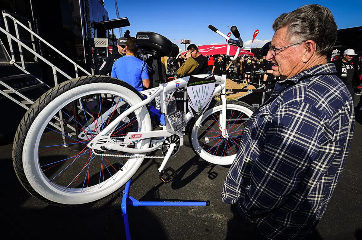 Gallery AMA SX: Anaheim-II (46)