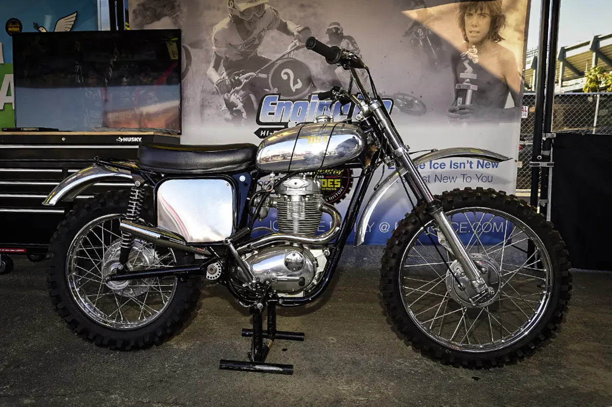 Gallery AMA SX: Anaheim-II (52)