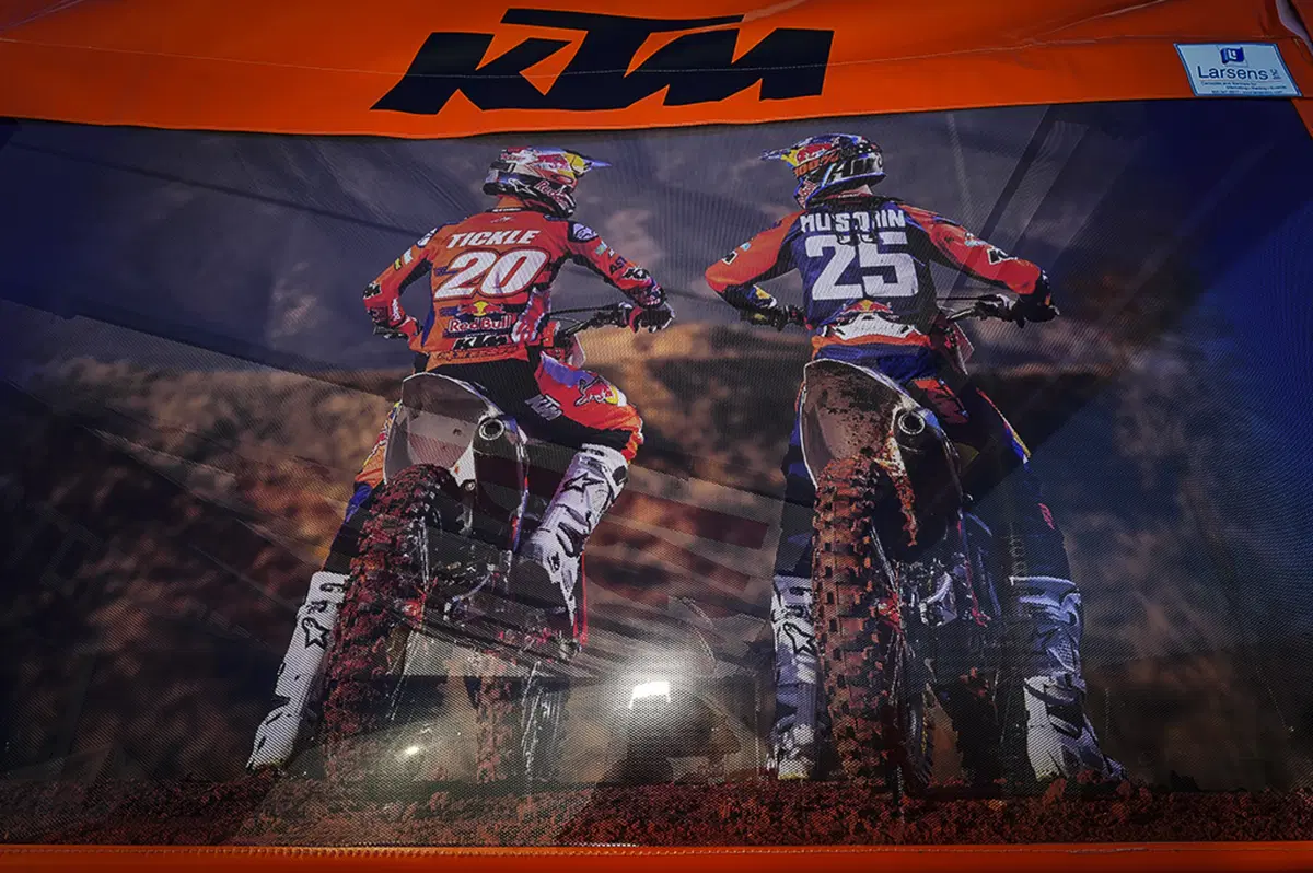 Gallery AMA SX: Anaheim-II (55)