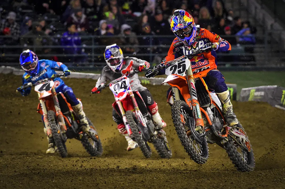 Gallery AMA SX: Anaheim-II (98)