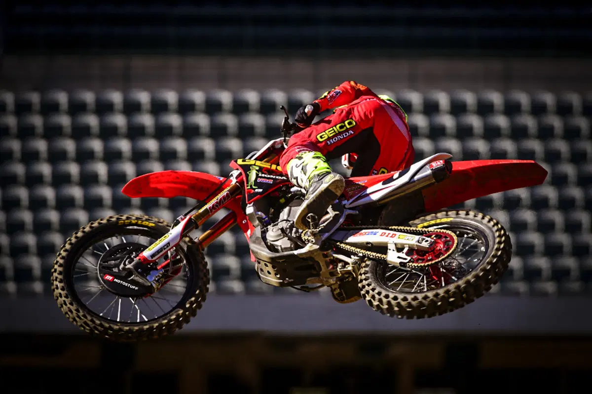 Gallery AMA SX: Anaheim-II (112)