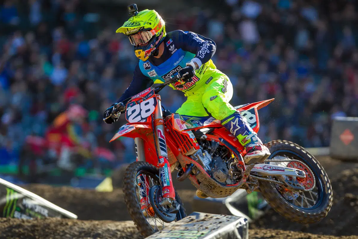 Ride in the USA: Anaheim-II, caos organizzato (14)