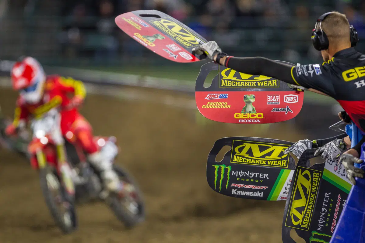 Ride in the USA: Anaheim-II, caos organizzato (26)