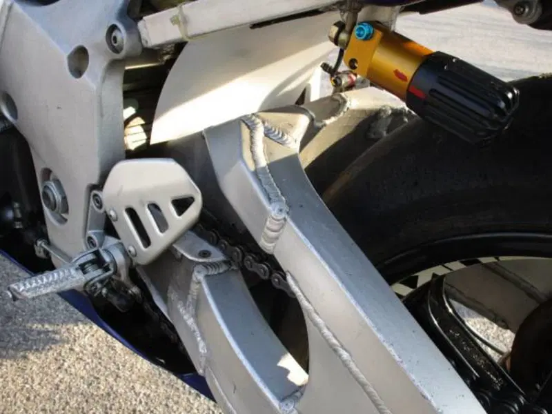 Suzuki GSX R 750 (1996 - 97) (19)