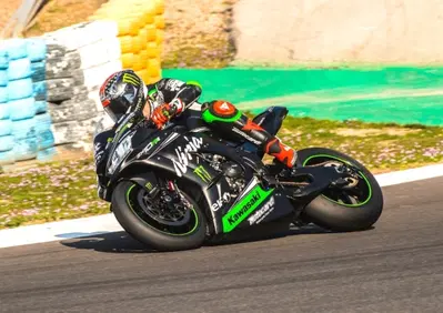 SBK, test Jerez: Sykes chiude in testa