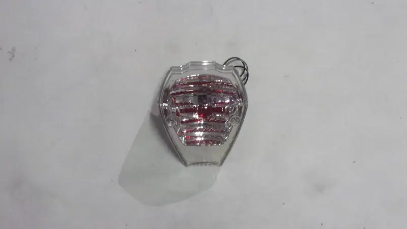 FANALE POSTERIORE PIAGGIO FLY