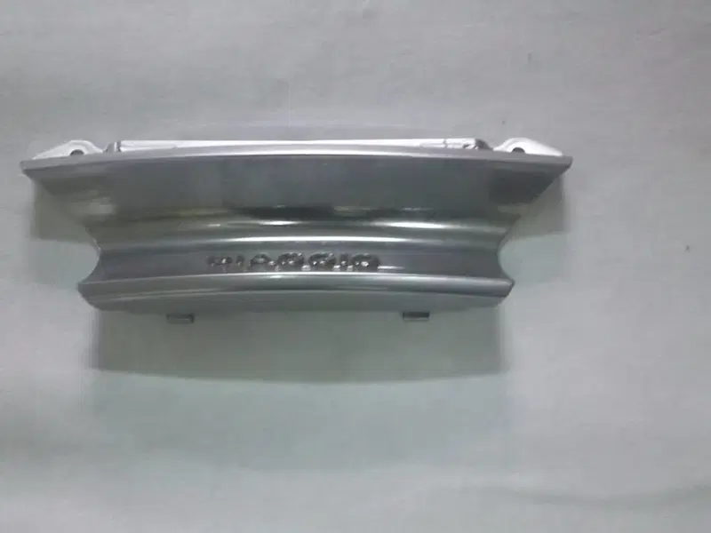 CROMATURA POSTERIORE Piaggio X10 (3)