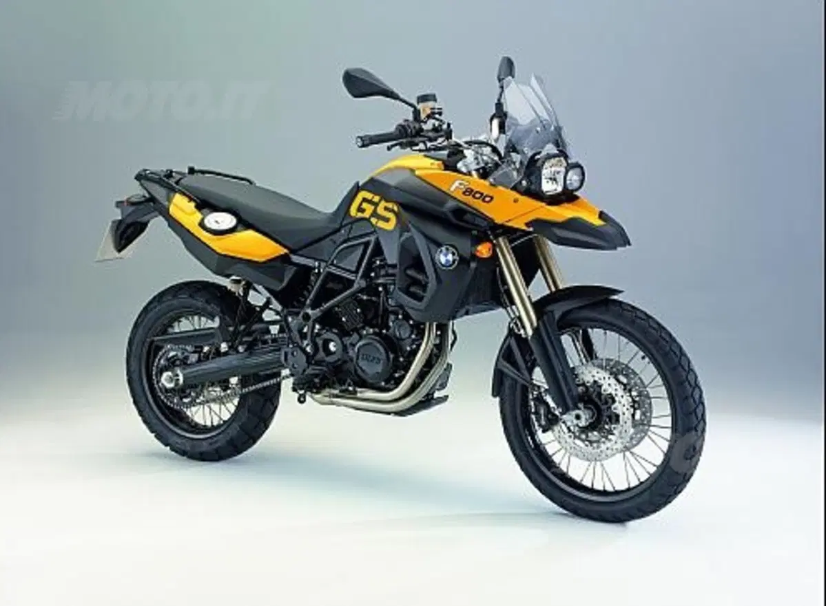 Il video offroad F 800 GS, 178 kg per 85 cavalli.