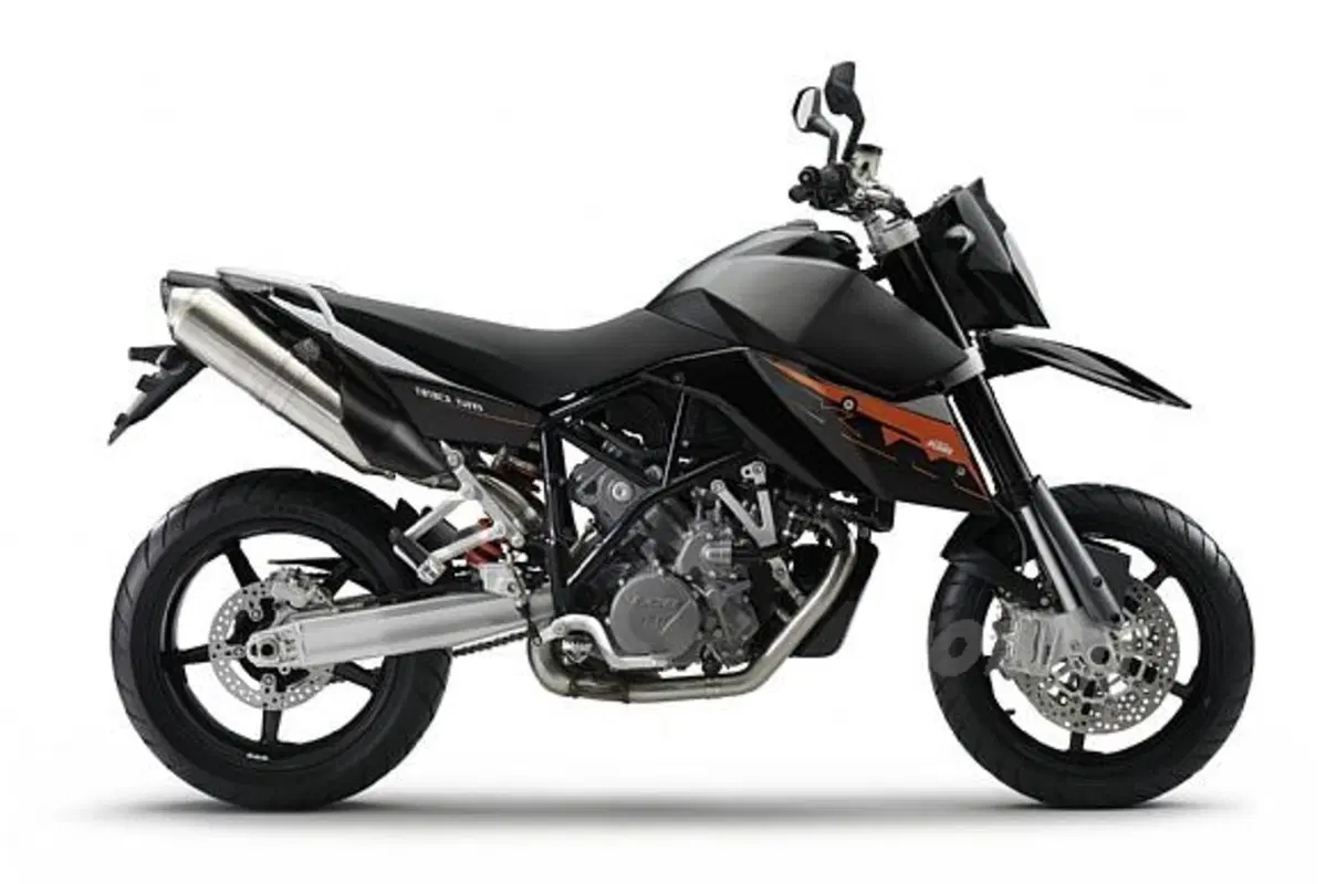 Supermoto 990 (2)