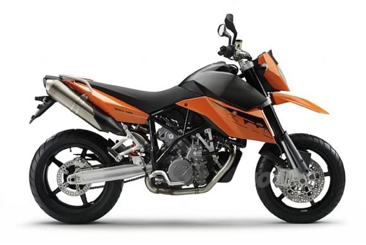 Supermoto 990 (4)