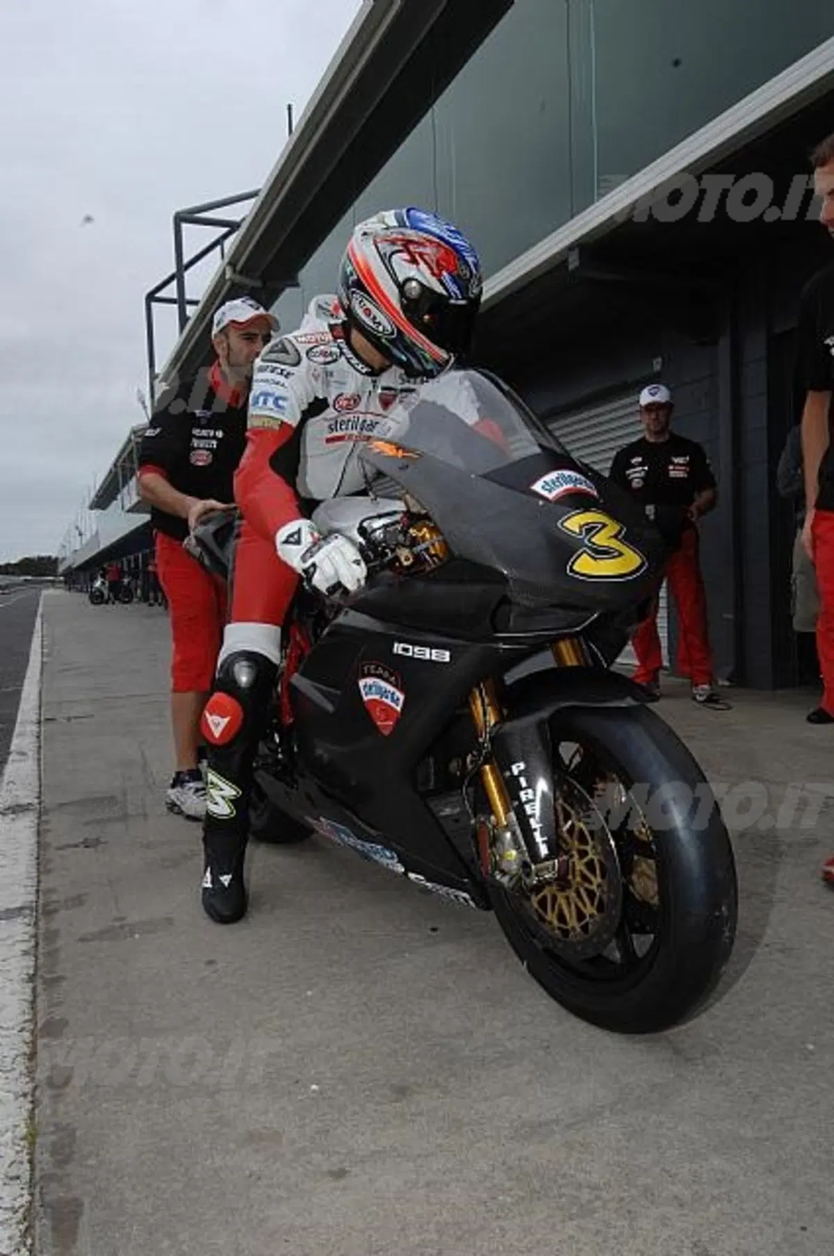 Phillip Island, Pirelli Winter Test