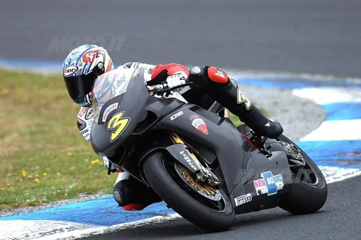 Phillip Island, Pirelli Winter Test (3)