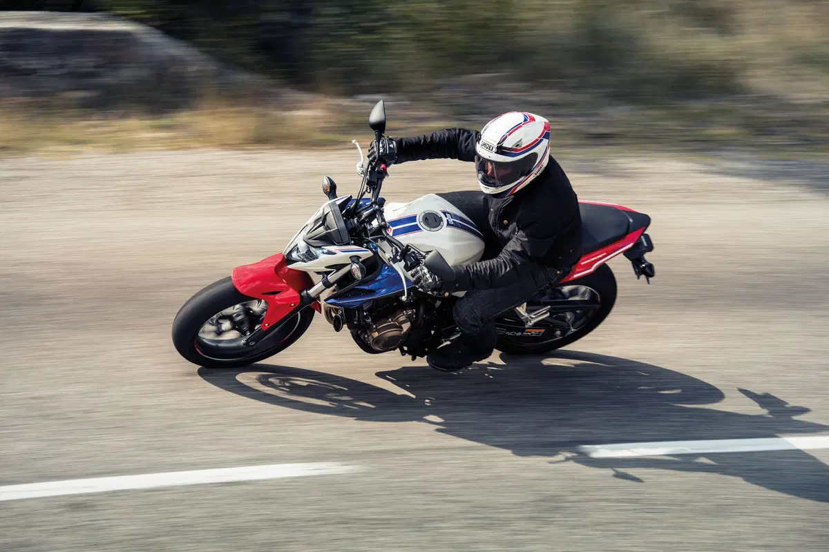 EICMA 2015: Honda CB500F 2016 (2)