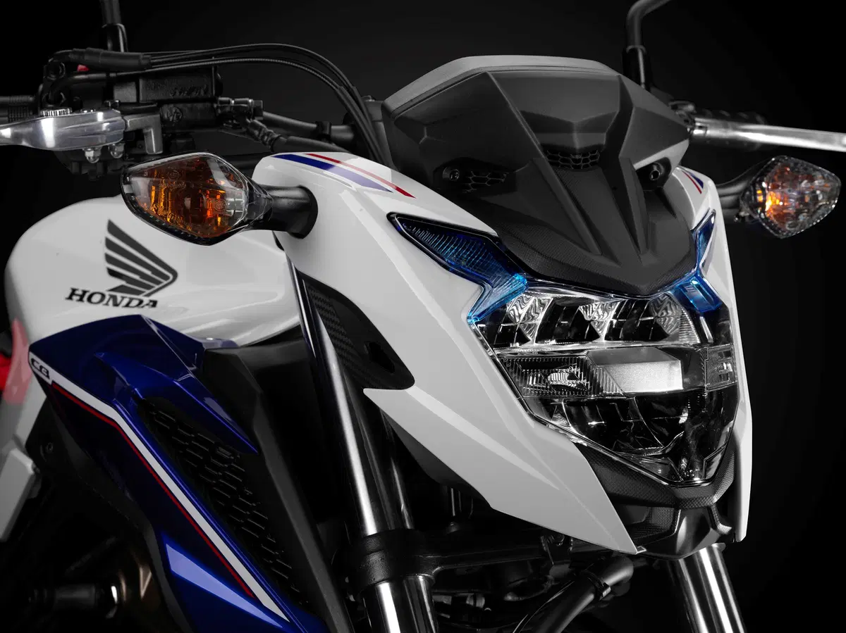 EICMA 2015: Honda CB500F 2016 (12)
