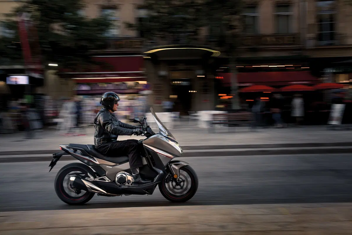 EICMA 2015: Honda Integra 750S 2016