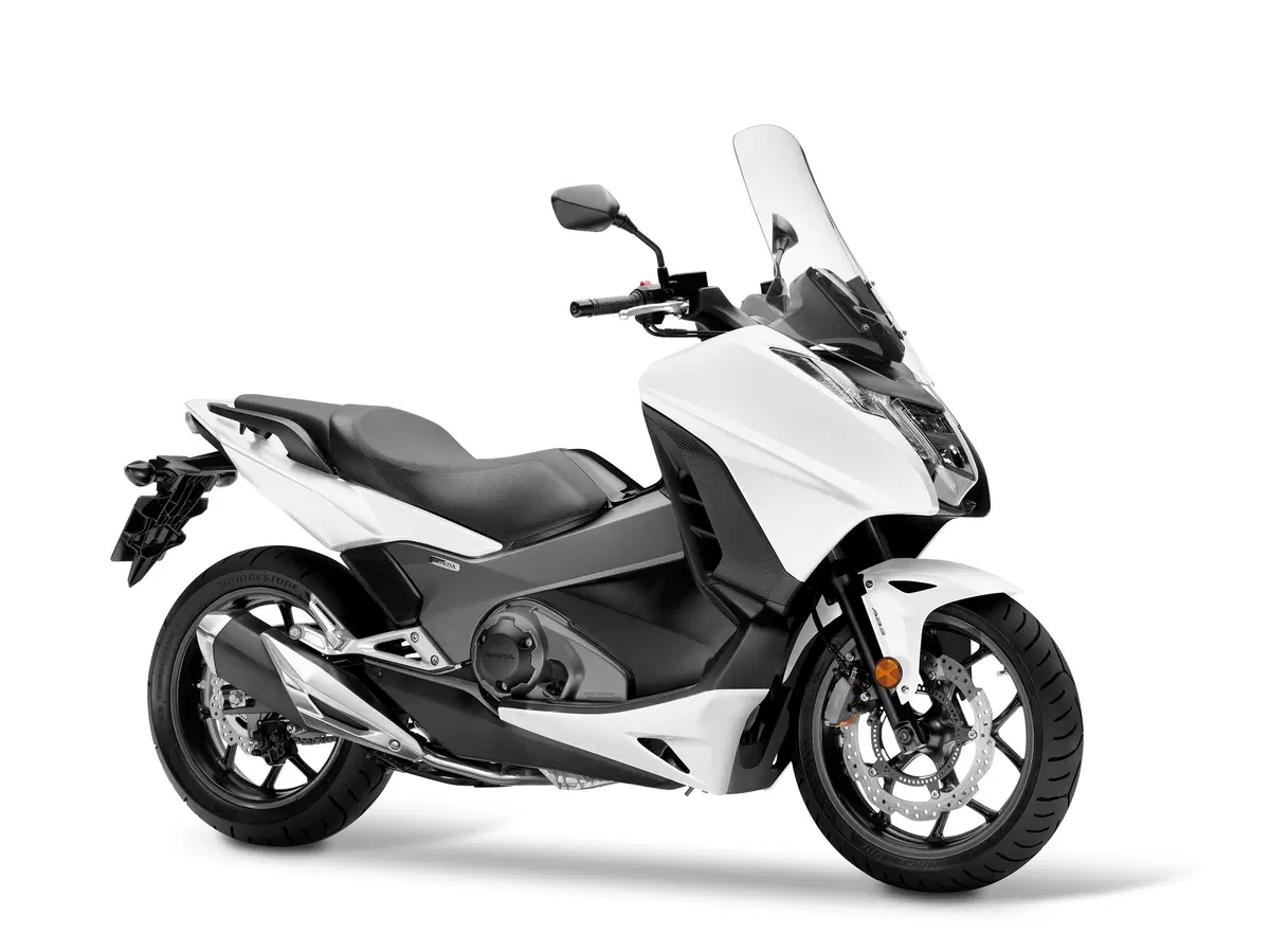 EICMA 2015: Honda Integra 750S 2016 (5)