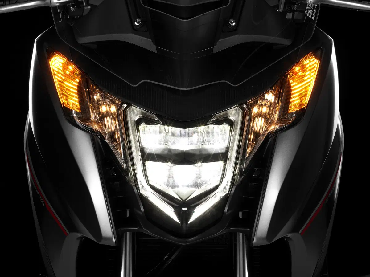EICMA 2015: Honda Integra 750S 2016 (16)
