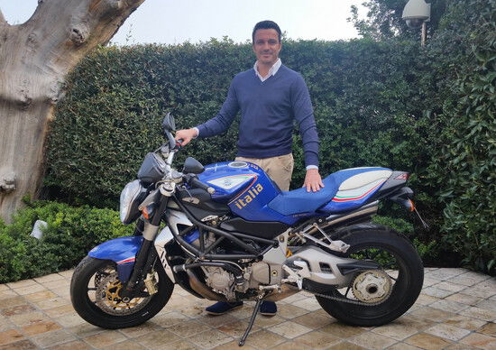 MV Agusta Brutale 910R “Italia” di Oddo all'asta per beneficenza 