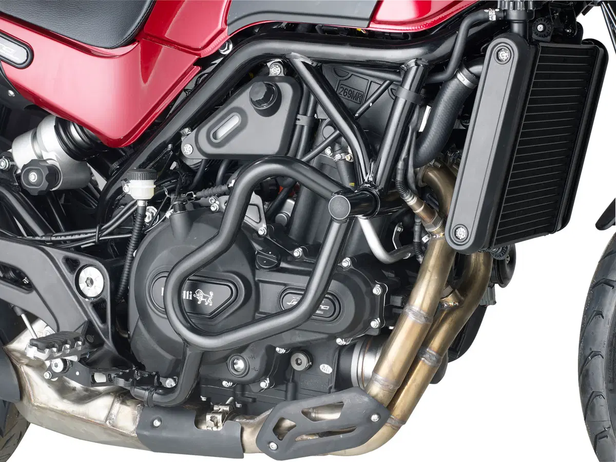 GIVI per la Benelli Leoncino 500 (3)