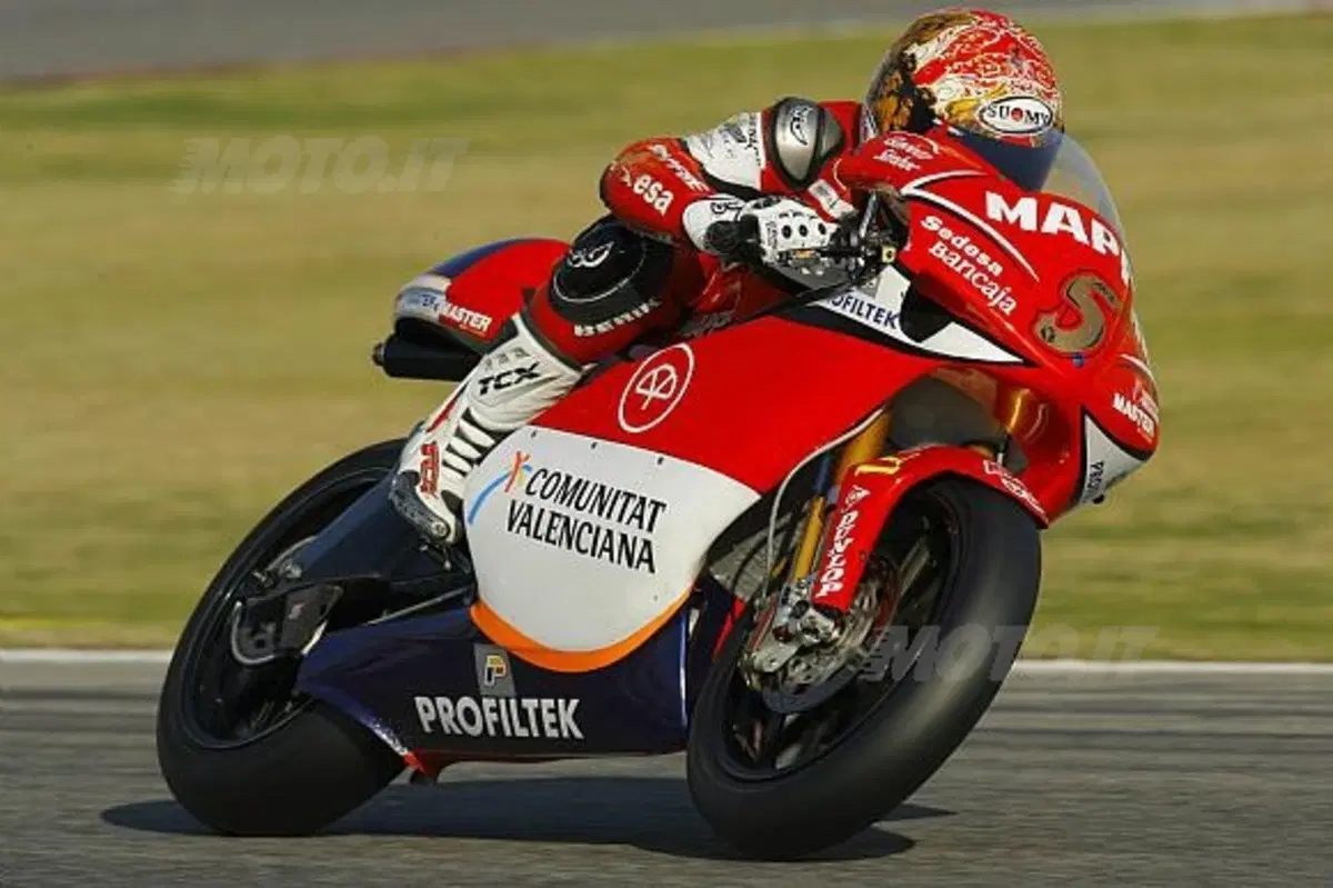 Ultimo giorno di test a Valencia (3)