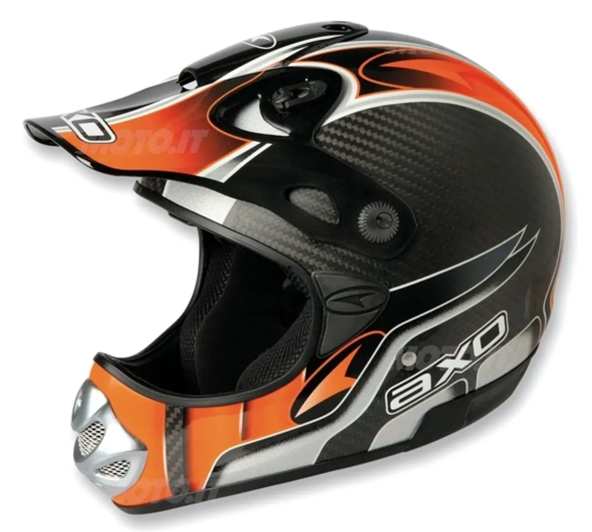 MM Carbon