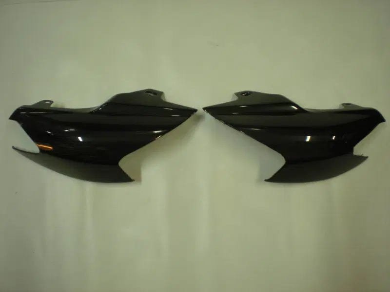 Coppia fianchetti posteriori carbonio Hym - 969855 Ducati (3)
