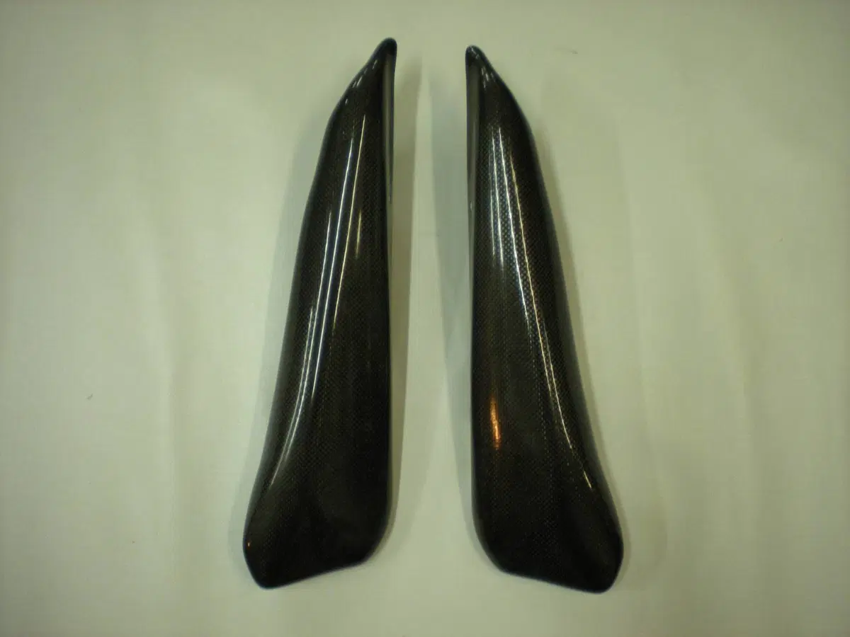 Coppia fianchetti Carbonio 2 in 1 Hym - 96987608B Ducati