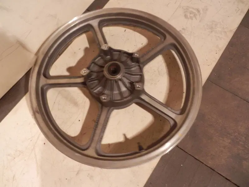 Ruota ant 2,15 x 19 Honda - VV