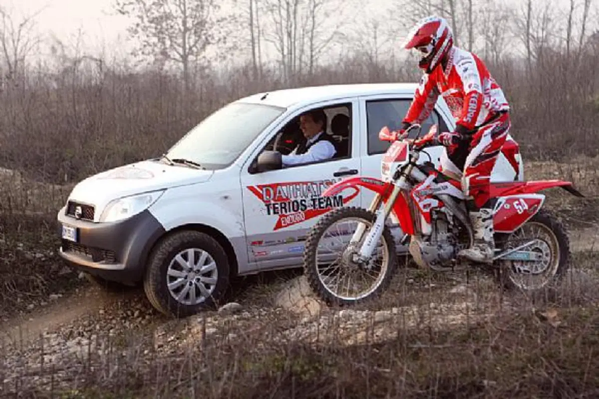 Daihatsu Terios Enduro Team (5)