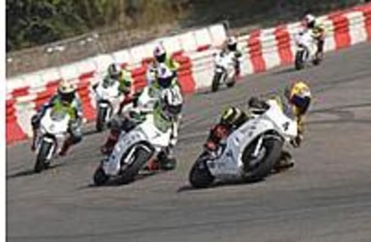 NSF100 Junior Trophy (2)