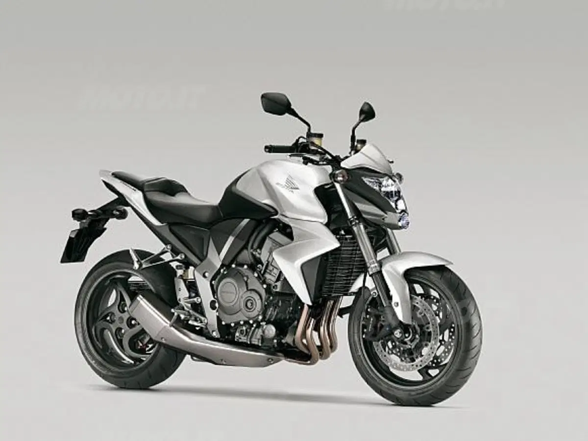 CB1000R e DN-01 (3)