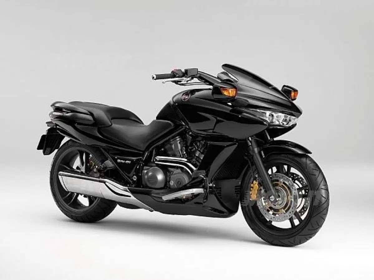 CB1000R e DN-01 (5)