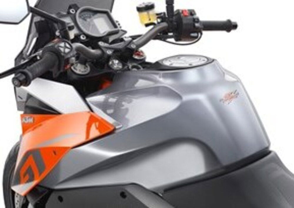 KTM 1290 Super Duke GT ABS (2016 - 18) (4)