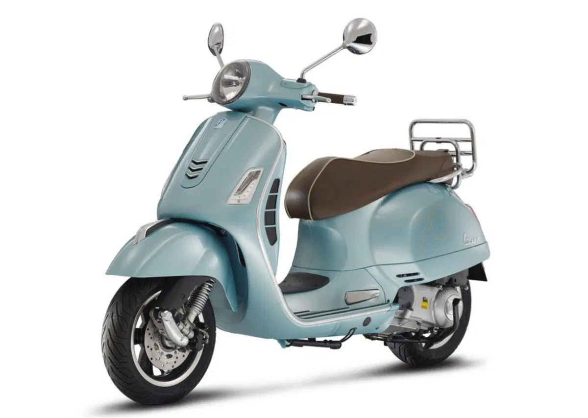 Vespa GTS 300 GTS 300 ABS Settantesimo (2016) (3)