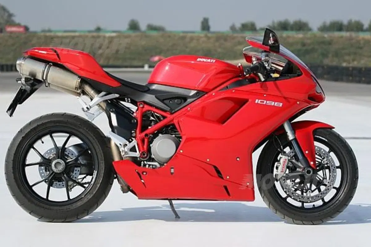 Ducati sbarca in India (3)