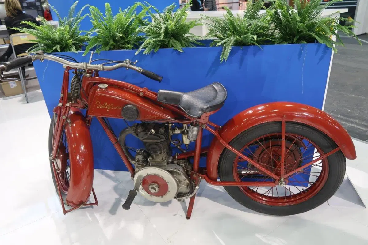 Automotoretrò 2018: iniziata a Torino la festa dell'Epoca e del Vintage (12)