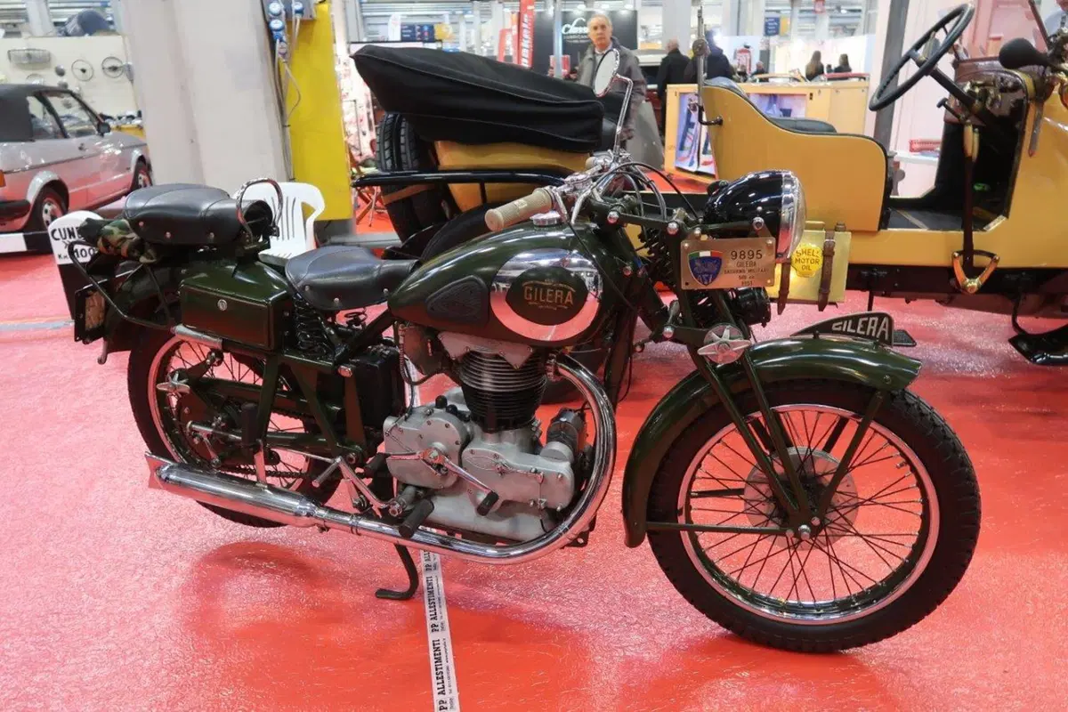 Automotoretrò 2018: iniziata a Torino la festa dell'Epoca e del Vintage (28)
