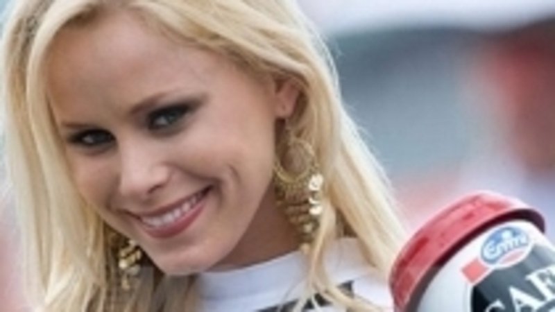 Le pi&ugrave; belle ragazze viste sulla pista di Le Mans