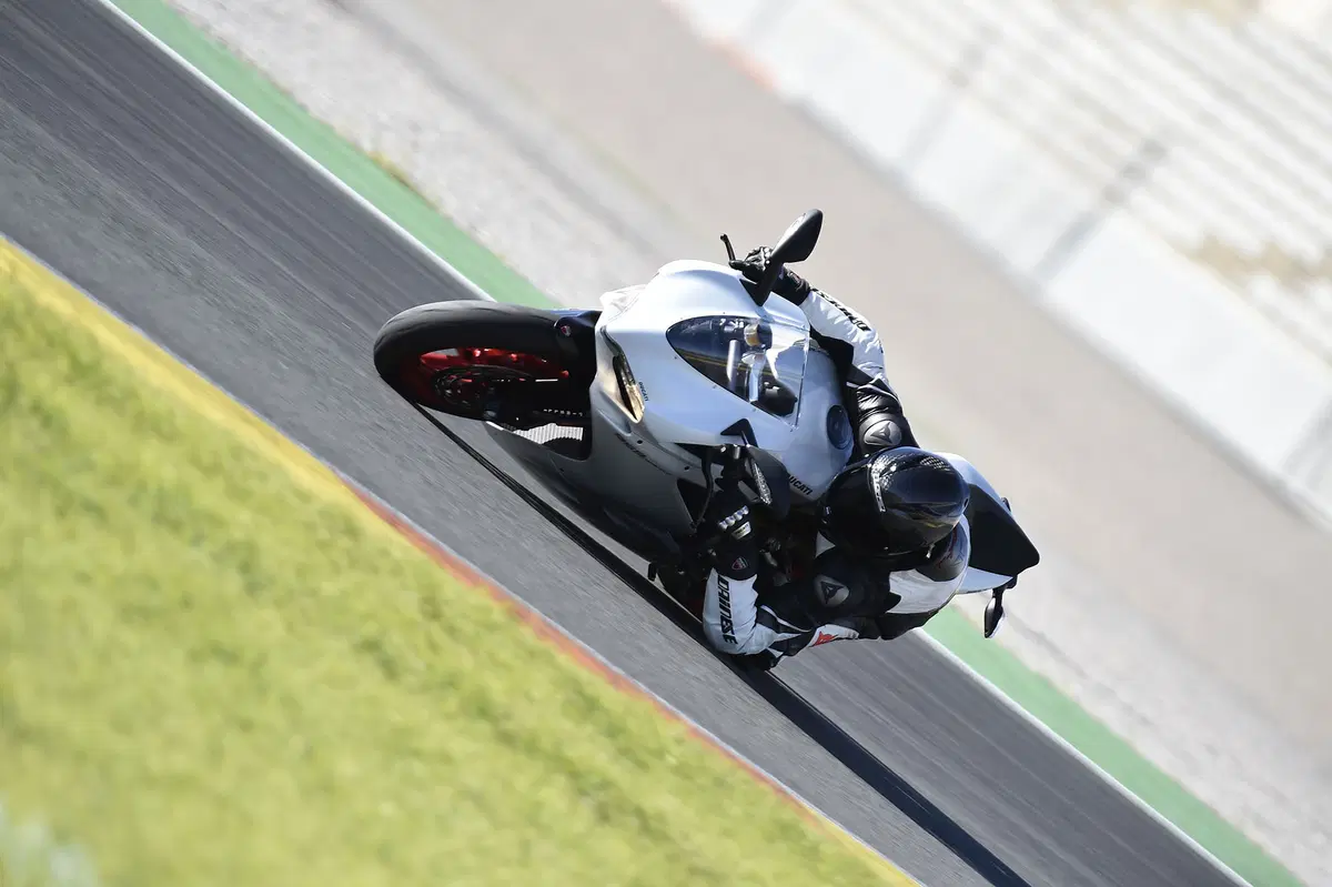 Ducati 959 Panigale (7)