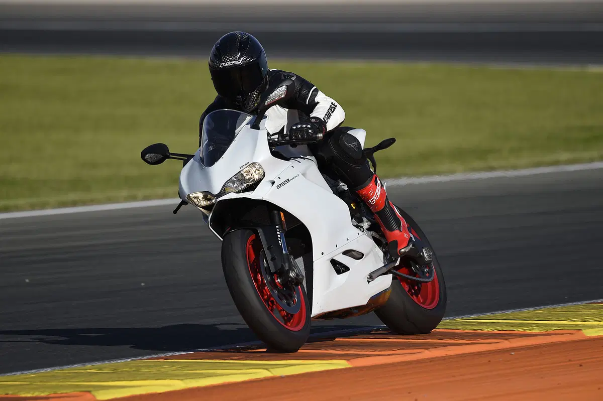 Ducati 959 Panigale (14)