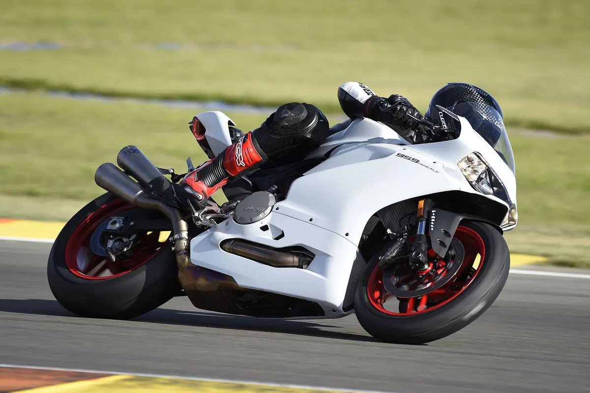 Ducati 959 Panigale (15)